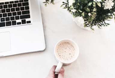 开云网址-四川一男性游客在三亚下海游泳不幸溺水 众人接力救援